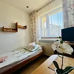 U Miecia Na Jachcie