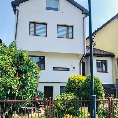 U Miecia Na Jachcie Проживание в семье *