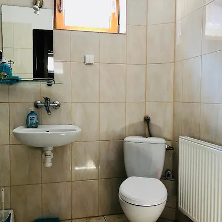 U Miecia Na Jachcie *