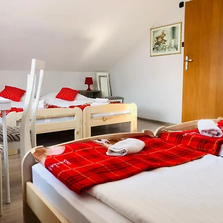 U Miecia Na Jachcie Homestay Wladyslawowo
