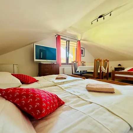 U Miecia Na Jachcie Проживание в семье